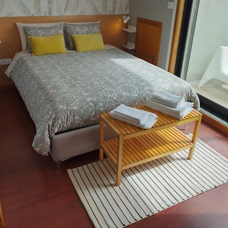 Top Floor Apartment With Sunny Balconies Porto Luaran gambar
