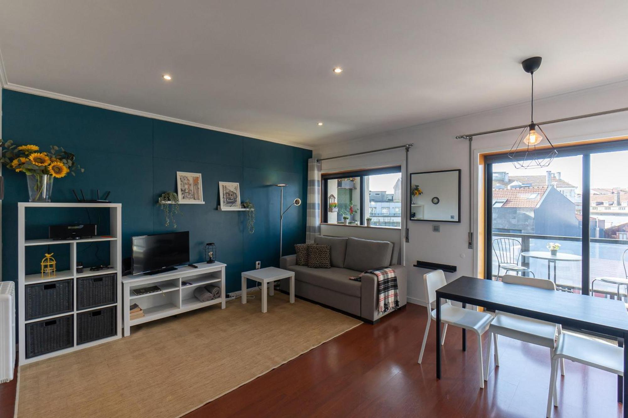 Top Floor Apartment With Sunny Balconies Porto Luaran gambar